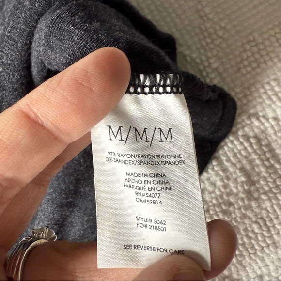 CAbi 5062 Double-V Tee Medium - Picture 4 of 4